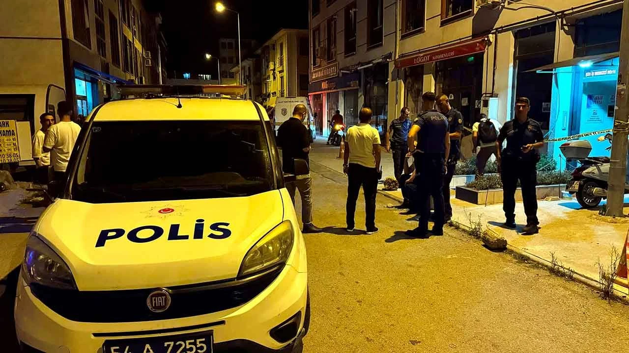 Sakarya'da dehşet! Başından silahla vurulan kadın hayatını kaybetti - 1. Resim