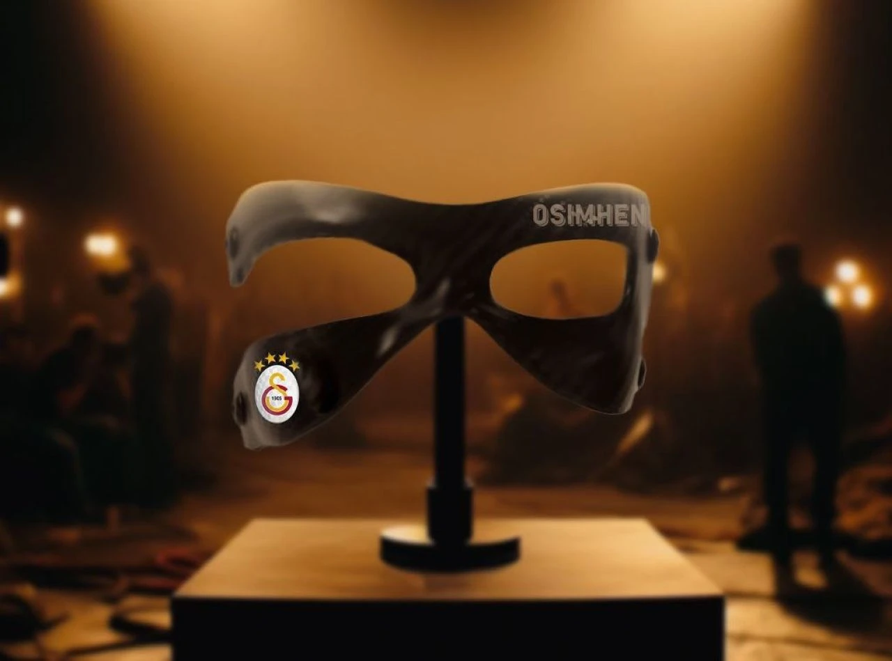 Victor Osimhen'in maskesinin ne kadara satılacağı Galatasaray tarafından duyuruldu - 1. Resim