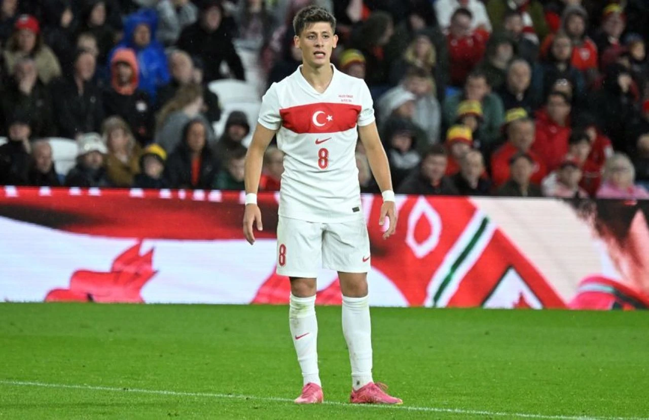 Vincenzo Montella'da İzlanda maçı öncesi Arda Güler açıklaması: Forma giyebilecek mi? - 4. Resim