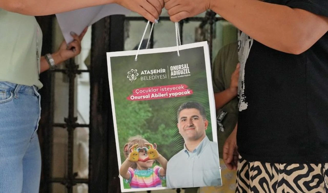 Ataşehir Belediyesi'nden örnek hareket! İhtiyaç sahibi öğrencilere beslenme ve kırtasiye desteği - 1. Resim