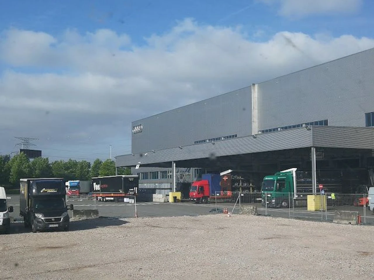 Audi işçileri yüzlerce aracın anahtarına el koydu! Üretim durdu