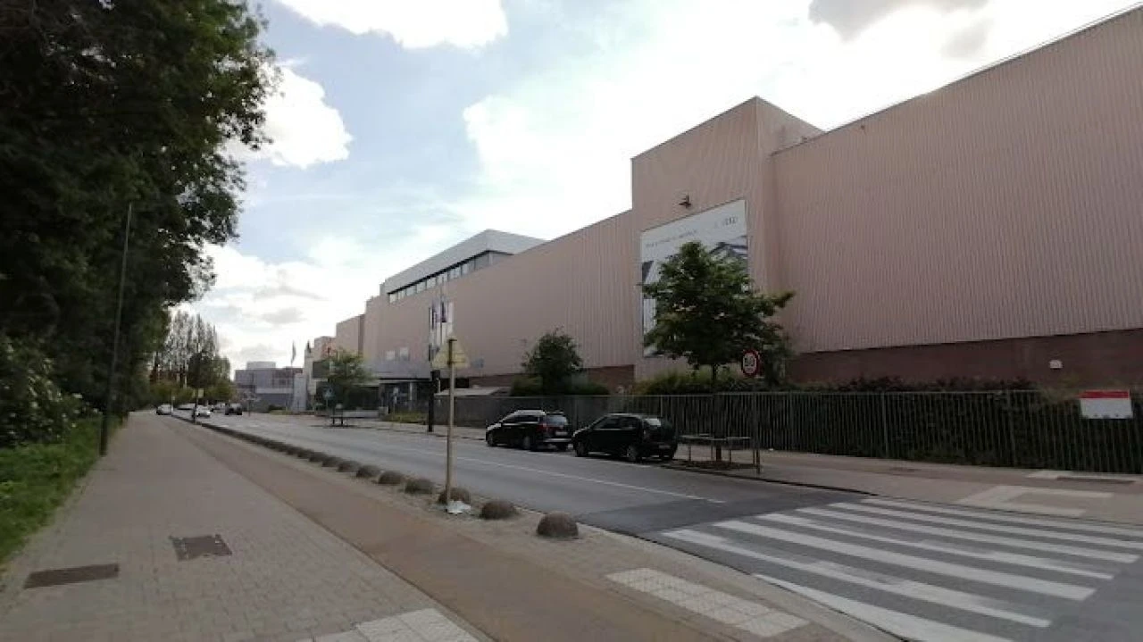 Audi işçileri yüzlerce aracın anahtarına el koydu! Üretim durdu