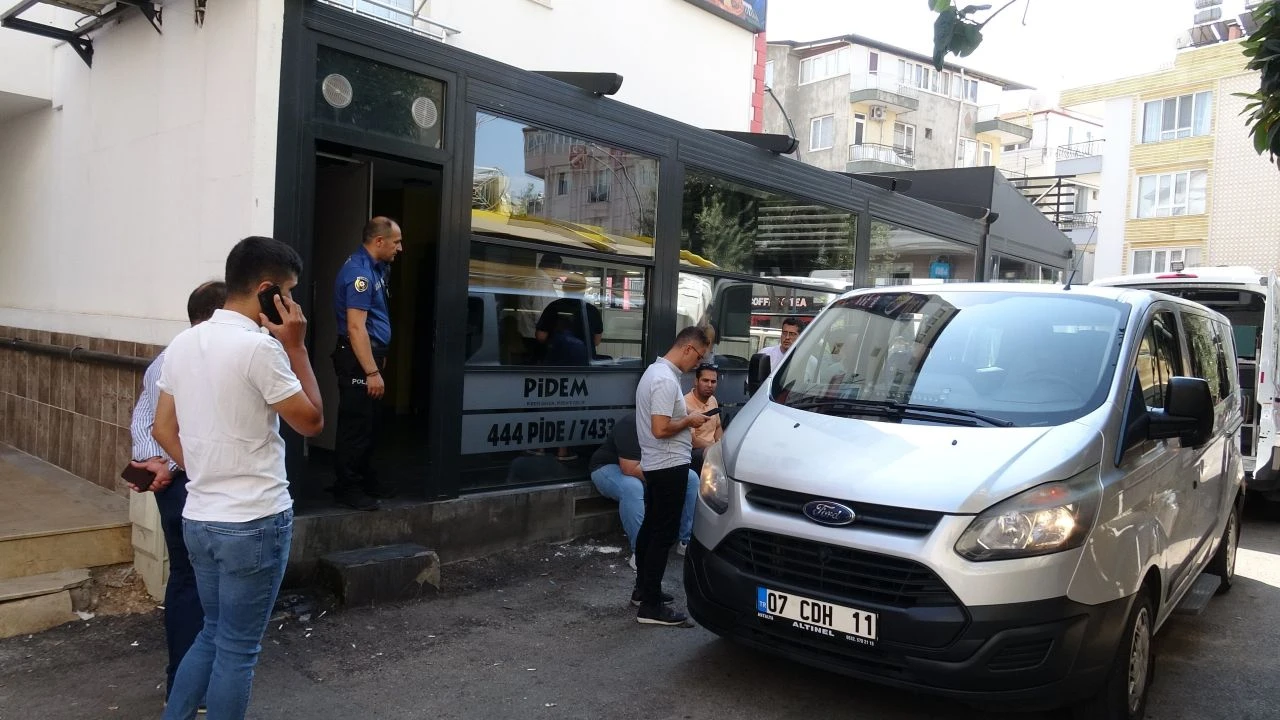 Çalıştığı iş yerinin mutfağında ölü bulundu! Arkadaşları gözyaşlarına boğuldu