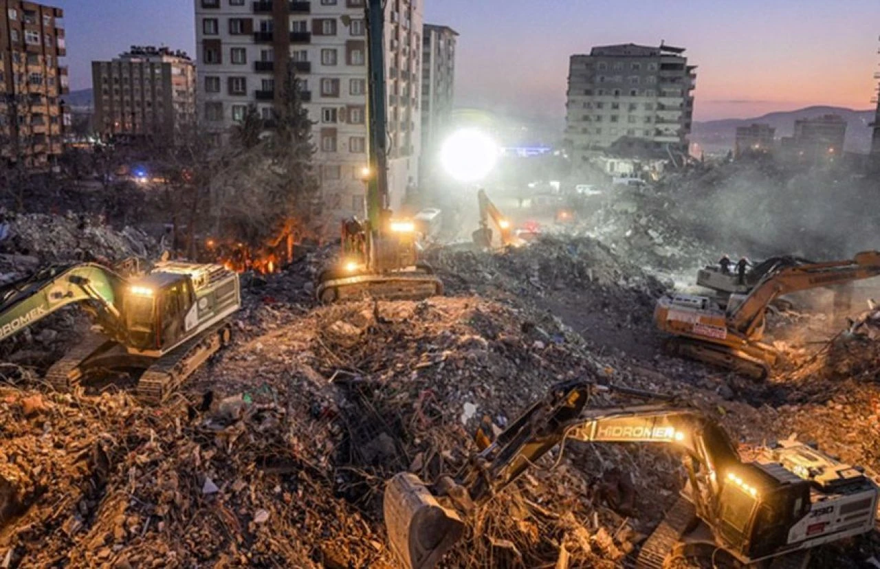 Deprem ve altın arasında dikkat çeken ilişki! Bilim insanları çarpıcı detayı keşfetti - 3. Resim