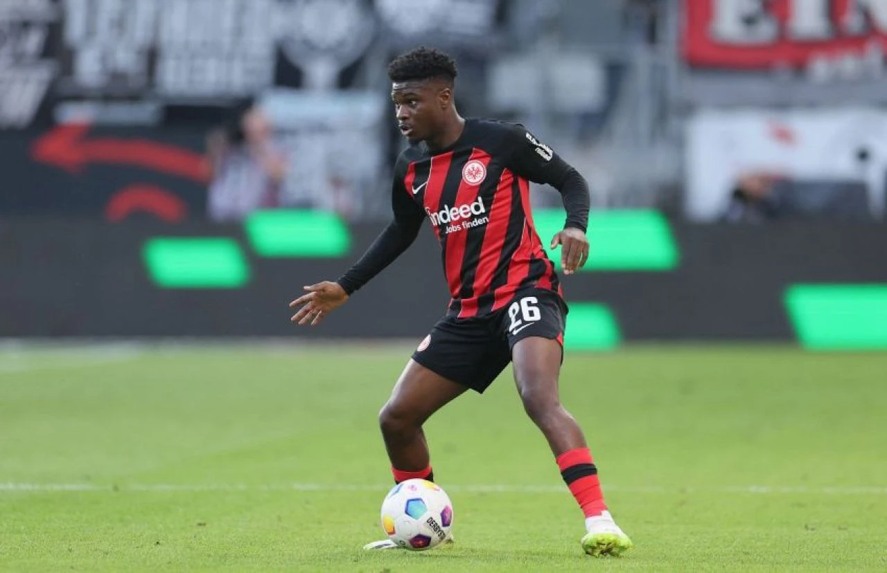 Galatasaray'a Dina Ebimbe transferinde kötü haber!