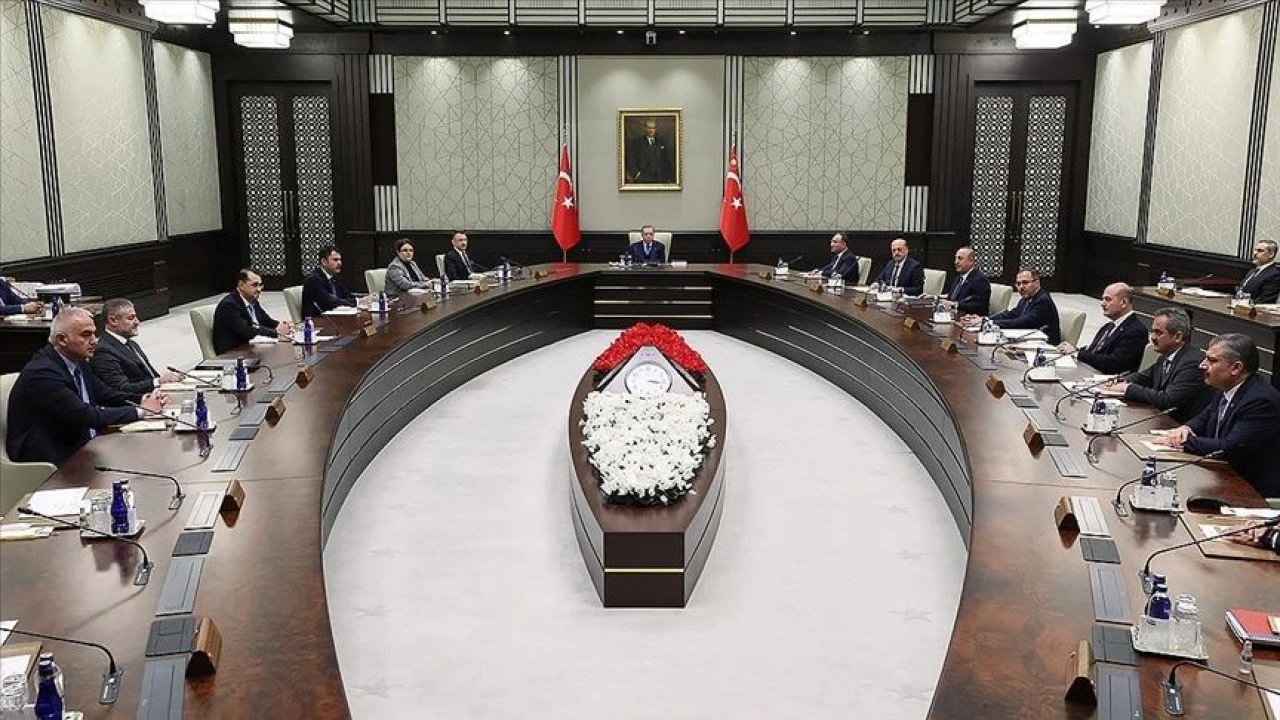 Kabine toplantısı gündeminde orta vadeli program, terörle mücadele ve Orta Doğu’daki gelişmeler yer alıyor - 2. Resim
