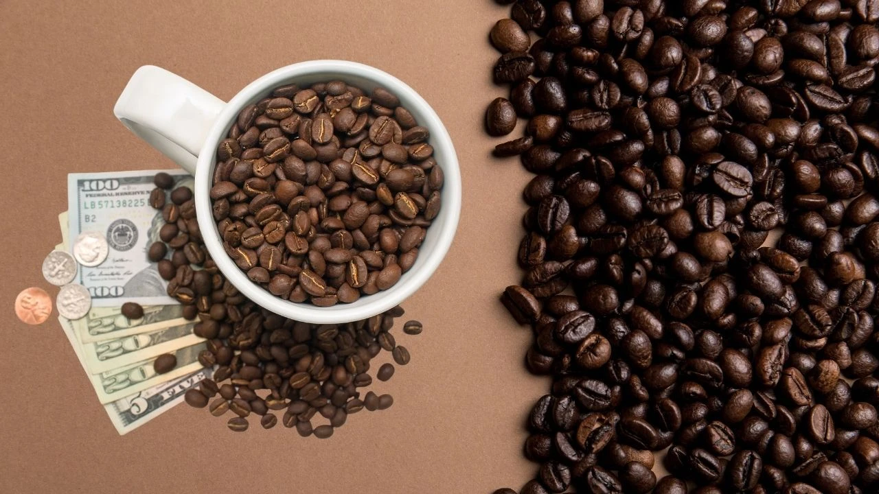 Kahvesiz yapamam diyenlere kötü haber! Kahve fiyatlarına dudak uçuklatacak zam kapıda