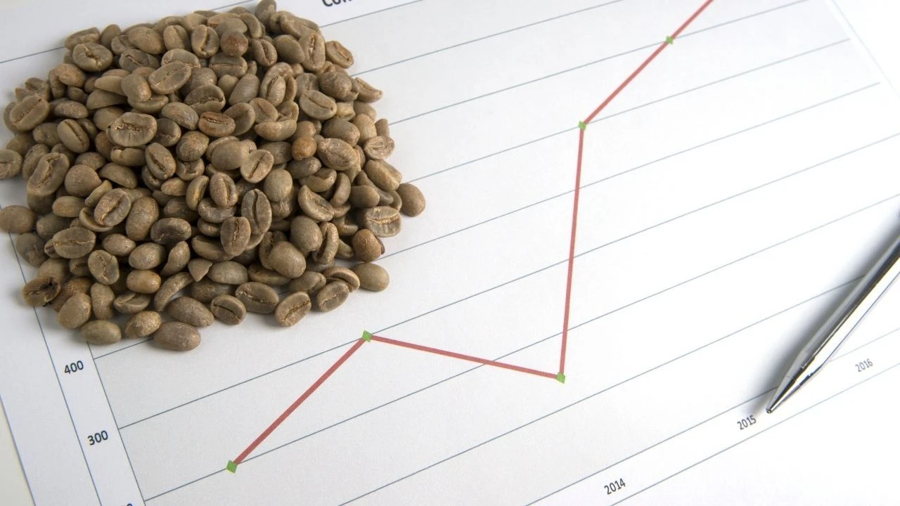 Kahvesiz yapamam diyenlere kötü haber! Kahve fiyatlarına dudak uçuklatacak zam kapıda