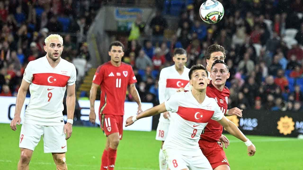 Türkiye-İzlanda maçı muhtemel 11&#039;leri belli oldu! Barış Alper Yılmaz kadroda olmayacak