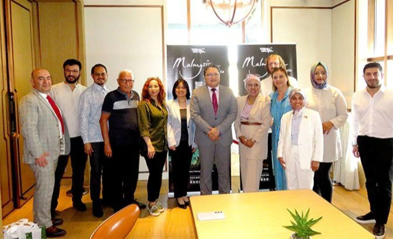 Türkiye'den gelen turistlere uygun uçak bileti! Türk turistlerin yeni adresi...