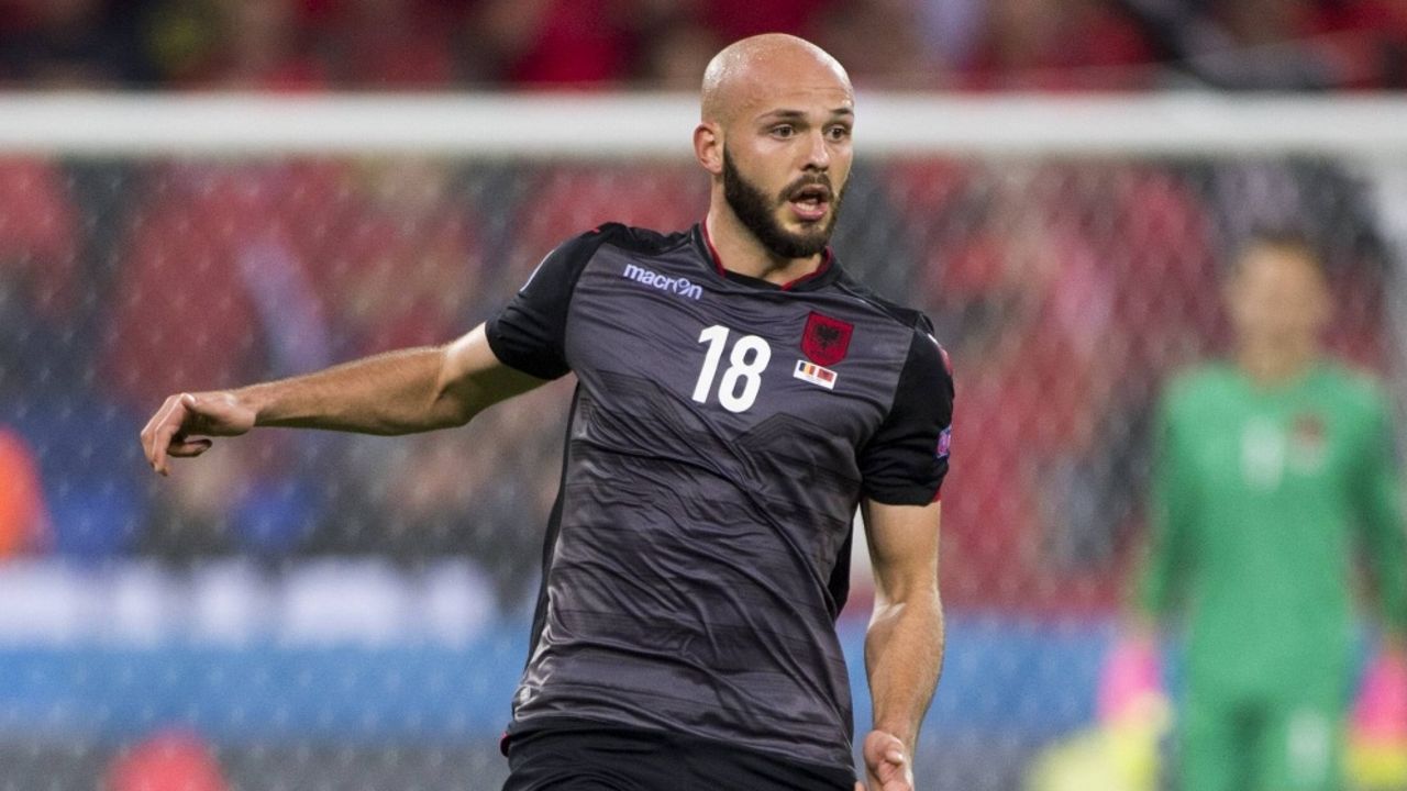 Bodrum FK, Arlind Ajeti&#039;yi renklerine bağladı!