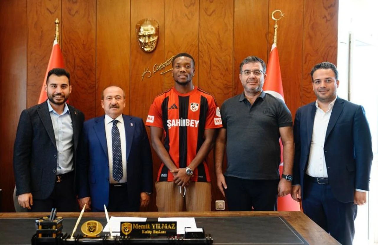 Gaziantep FK David Okereke'yi transfer etti