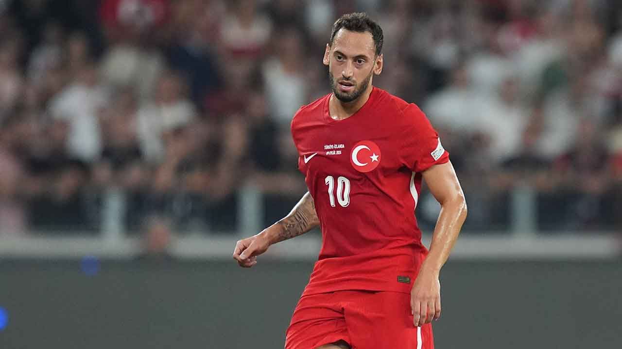 Hakan Çalhanoğlu&#039;ndan Ballon d&#039;Or sözleri: &quot;Havalanmış gibi olmasın ama...&quot;