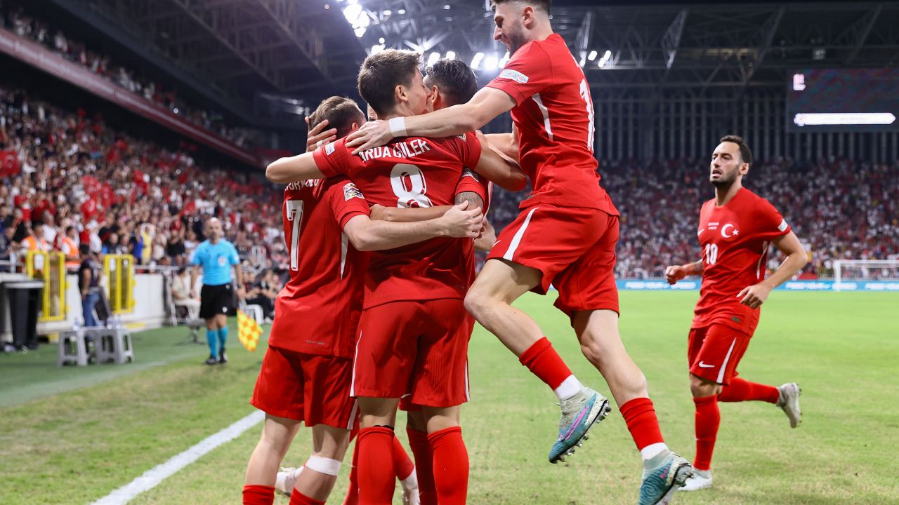 İzlanda - Türkiye maçı 3-1 bitti, golleri Kerem Aktürkoğlu attı