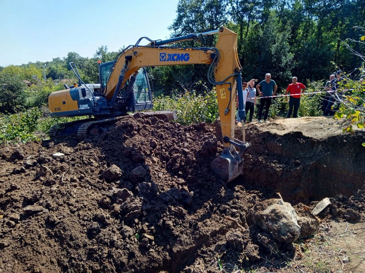 Samsun'da su çıkarmak için kuyu kazan 2 kişi toprak altında kaldı - 3. Resim