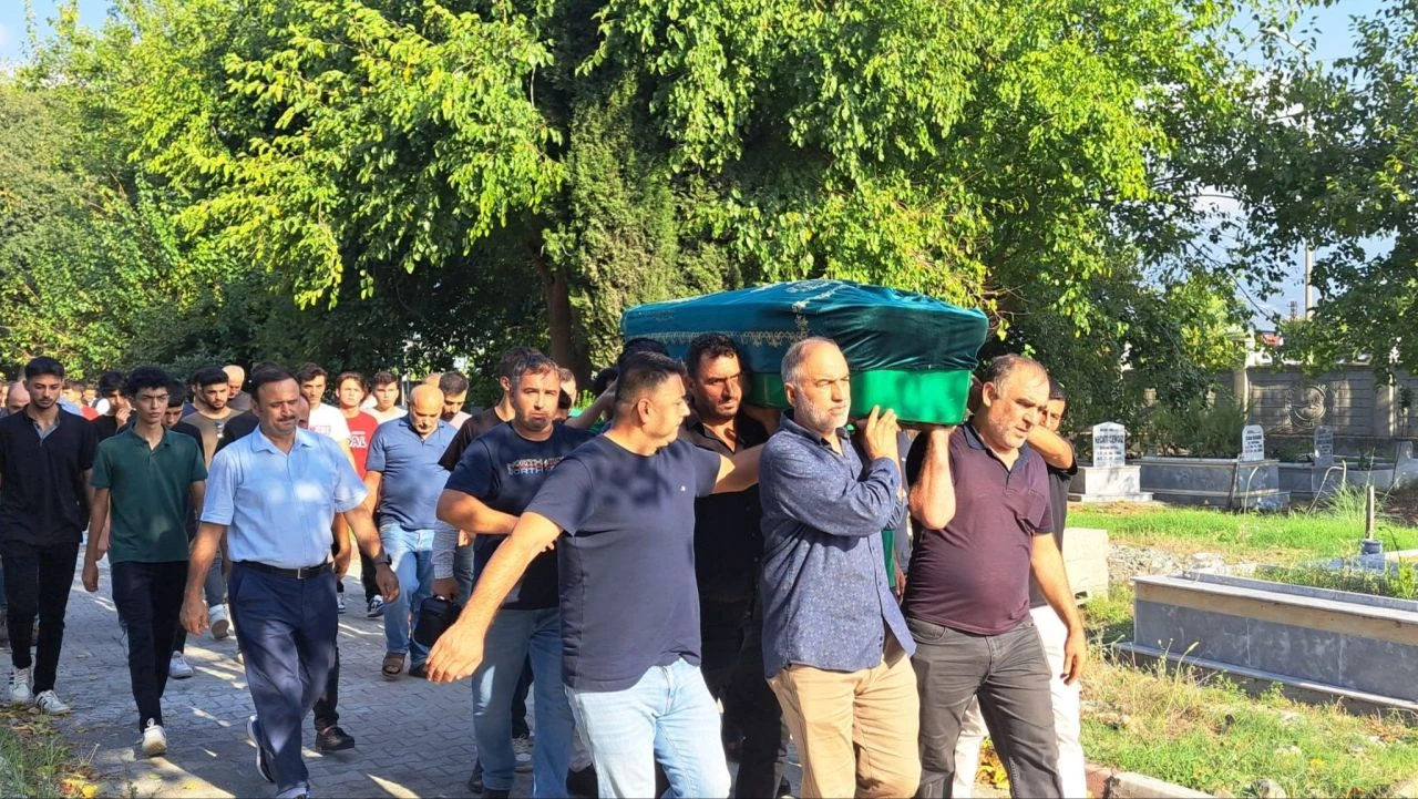 Lise öğrencisini hayattan koparan kaza kamerada!