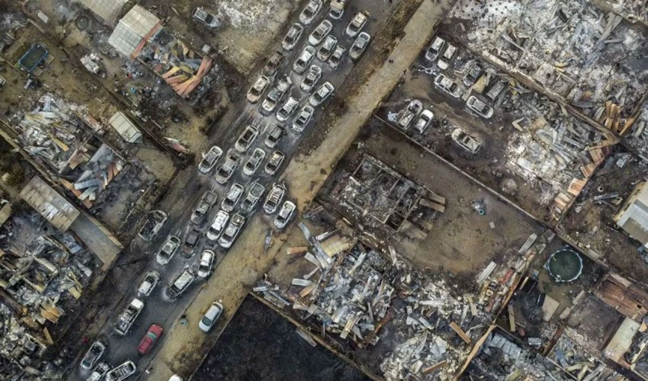 Mesai ücreti uğruna şehri ateşe veren itfaiyeci! Bir kere 'kahraman' oldu hızını alamadı