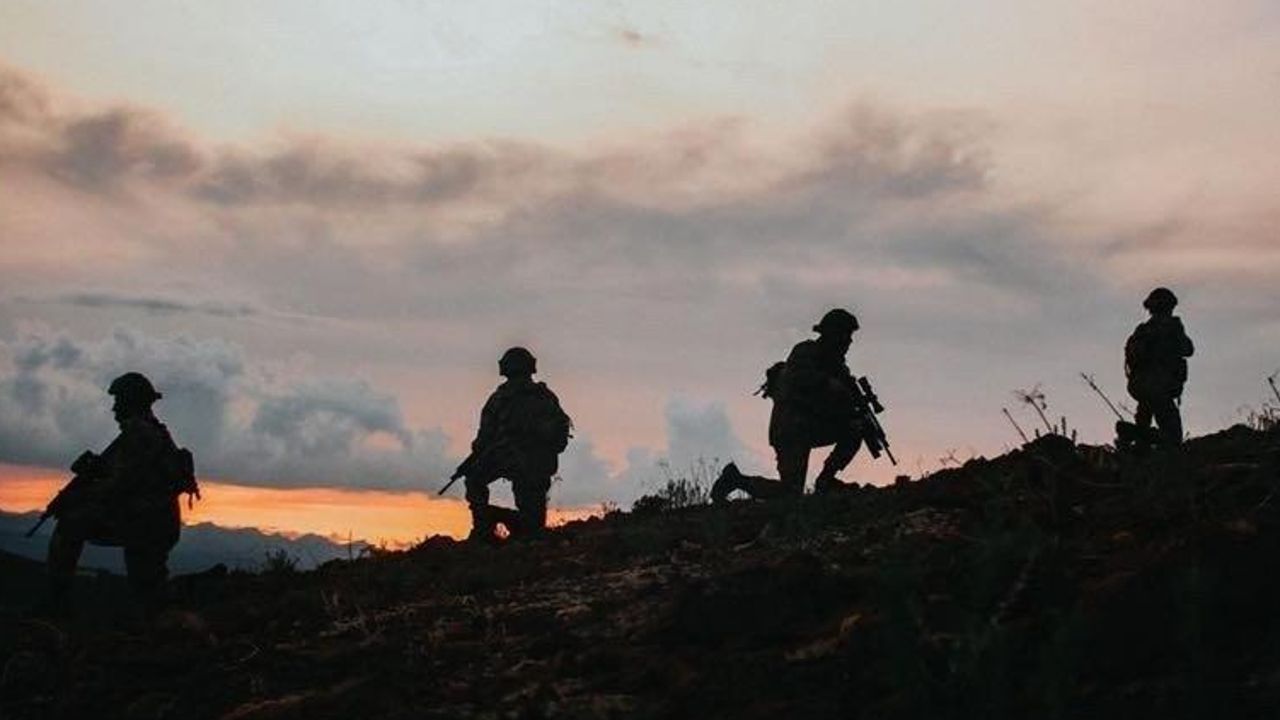 PKK&#039;da çözülme sürüyor: Habur&#039;da iki terörist daha teslim oldu