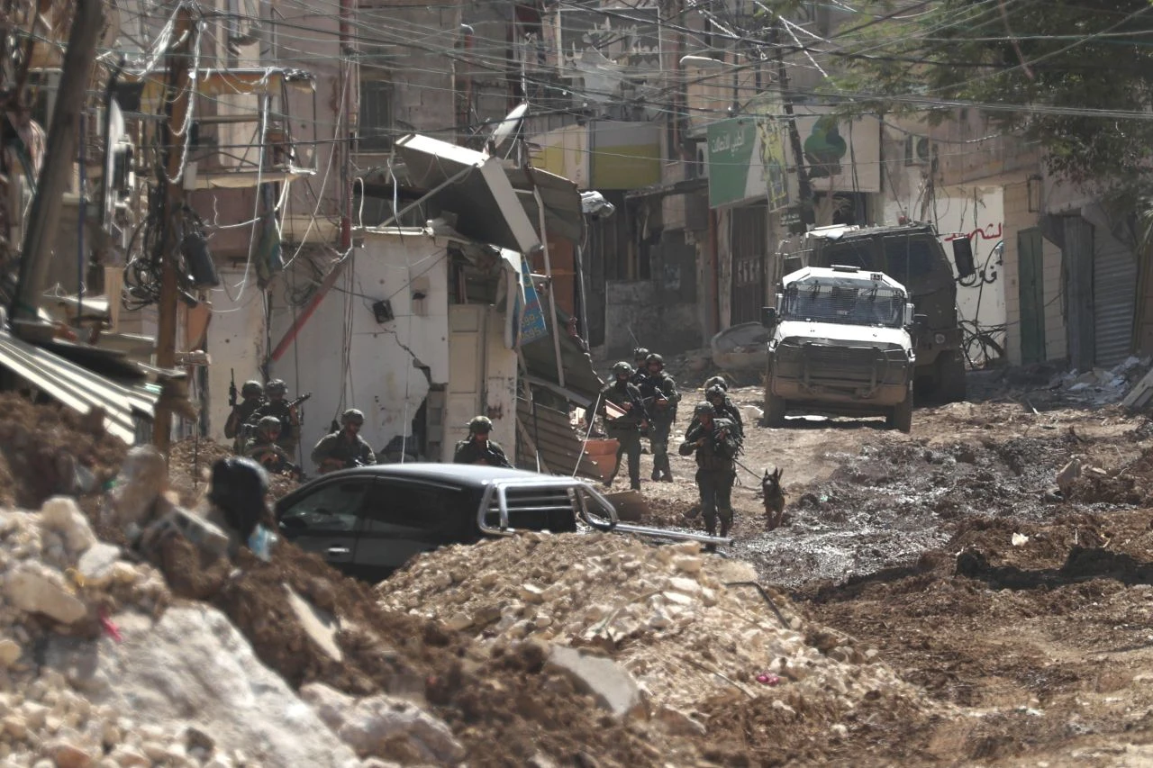 17 yaşındaki Filistinli çocuğa İsrail işkencesi! Vücudunda sigara söndürdüler - 1. Resim