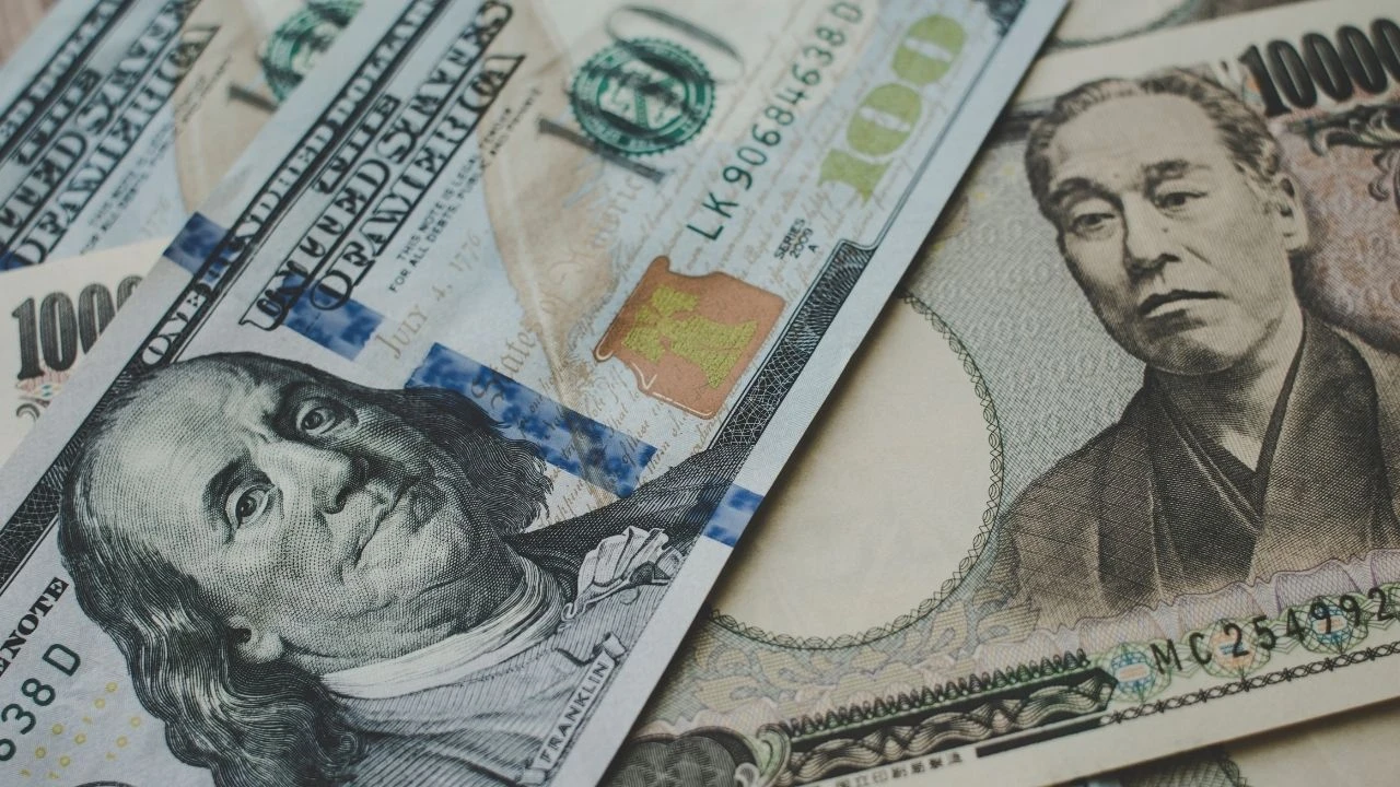 ECB faiz kararı öncesi Dolar - Euro çekişmesi! Sterlin de tetikte - 4. Resim