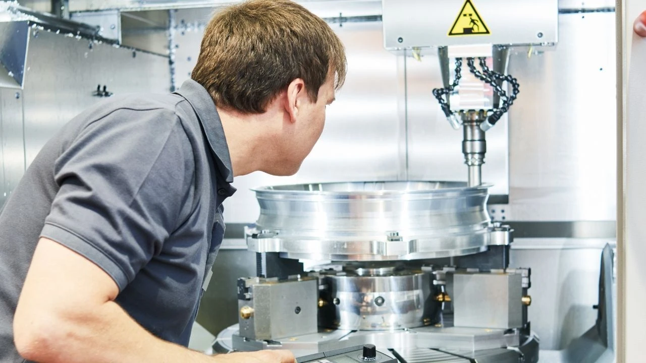 Geleceğin ve şu anın en parlak mesleği: Maaşı 110 bin TL! Diploması olmayan da yapabilir - 1. Resim