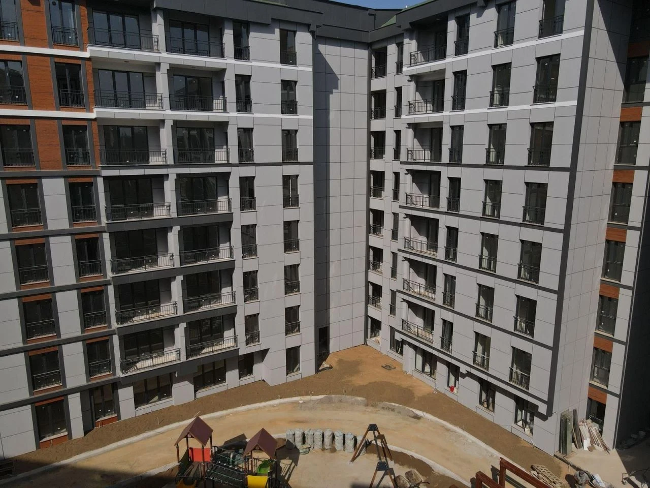 Karagülle inşaat, sektörde yükselen duruşuyla dikkat çekiyor