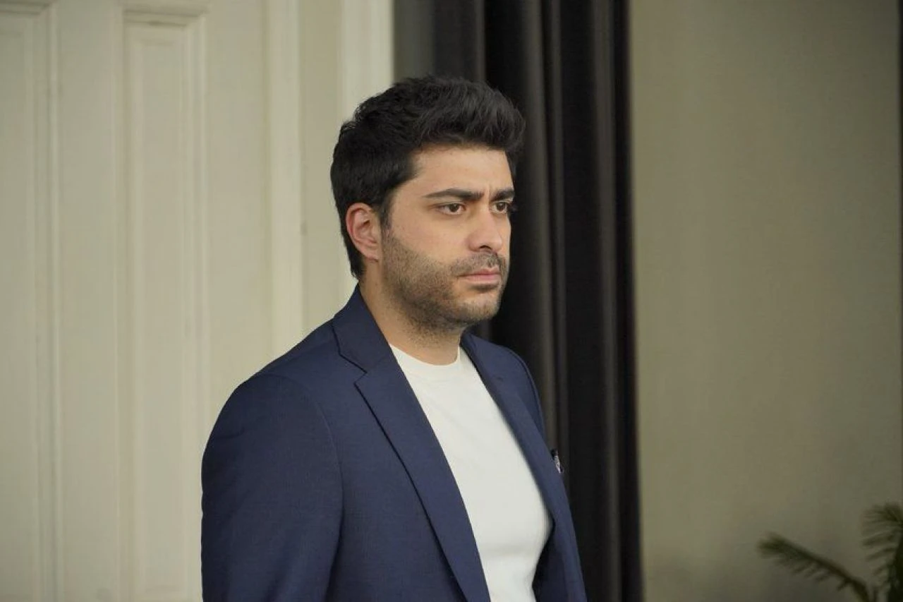 Kızılcık Şerbeti'ne Şebnem Bozoklu, Şebnem Dönmez ve Fırat Çelik dahil olacak