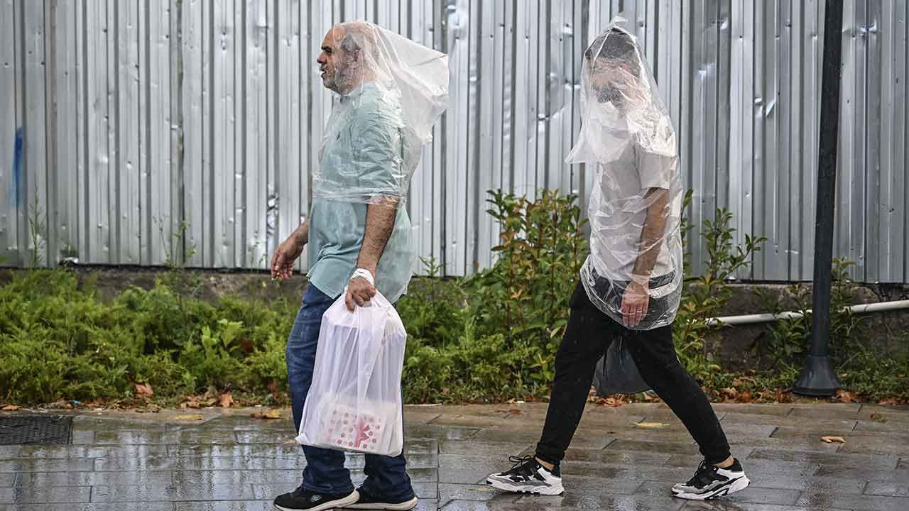 Meteoroloji 12 Eylül hava durumu raporunu yayımladı! Kuvvetli yağış geliyor: Sel ve su baskınlarına dikkat!