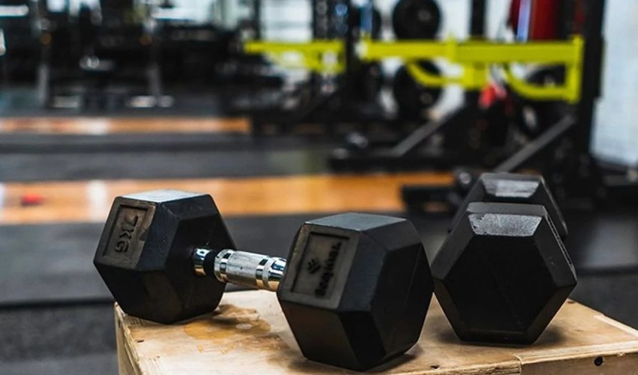 Patrondan akılalmaz tuzak! Spor salonu açma hayali kuruyordu! Hayatının şokunu yaşadı