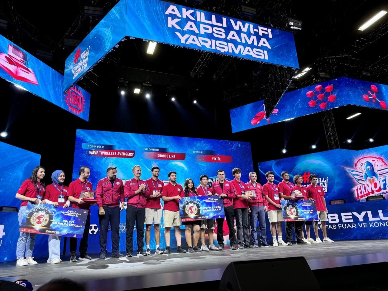 TEKNOFEST 2024'te Akıllı Wi-Fi yarışması: Üniversiteler, Wi-Fi performansını artıracak çözümlerini yarıştırdı! - 1. Resim