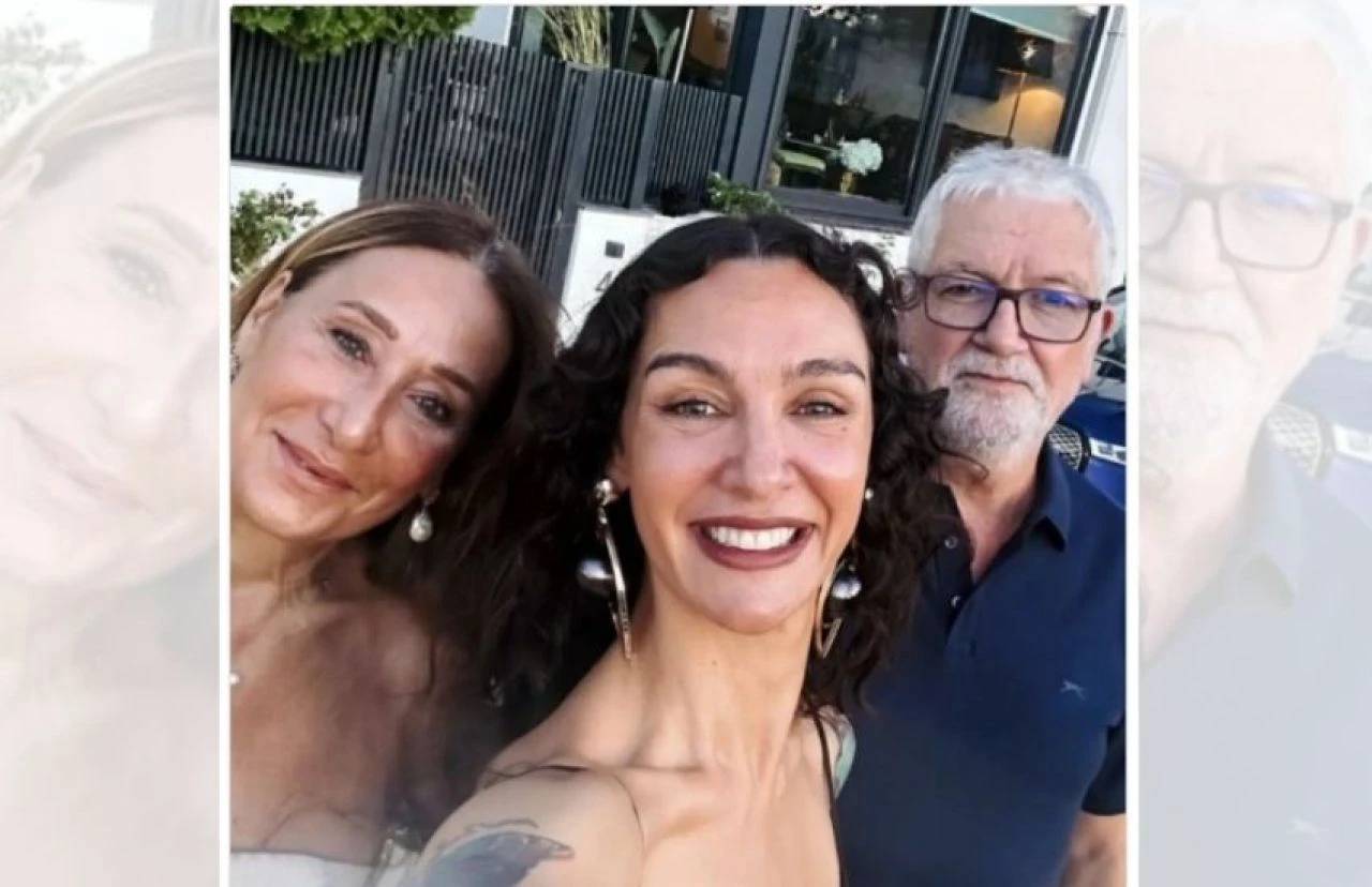 Birce Akalay annesini paylaştı! Herkes benzerliğe dikkat çekti