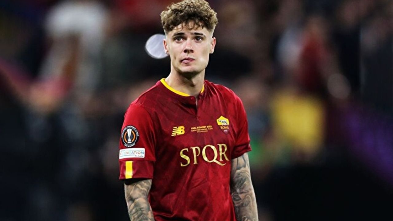 Galatasaray&#039;a transfer olmayı reddeden Nicola Zalewski, Roma&#039;da kadro dışı bırakıldı!