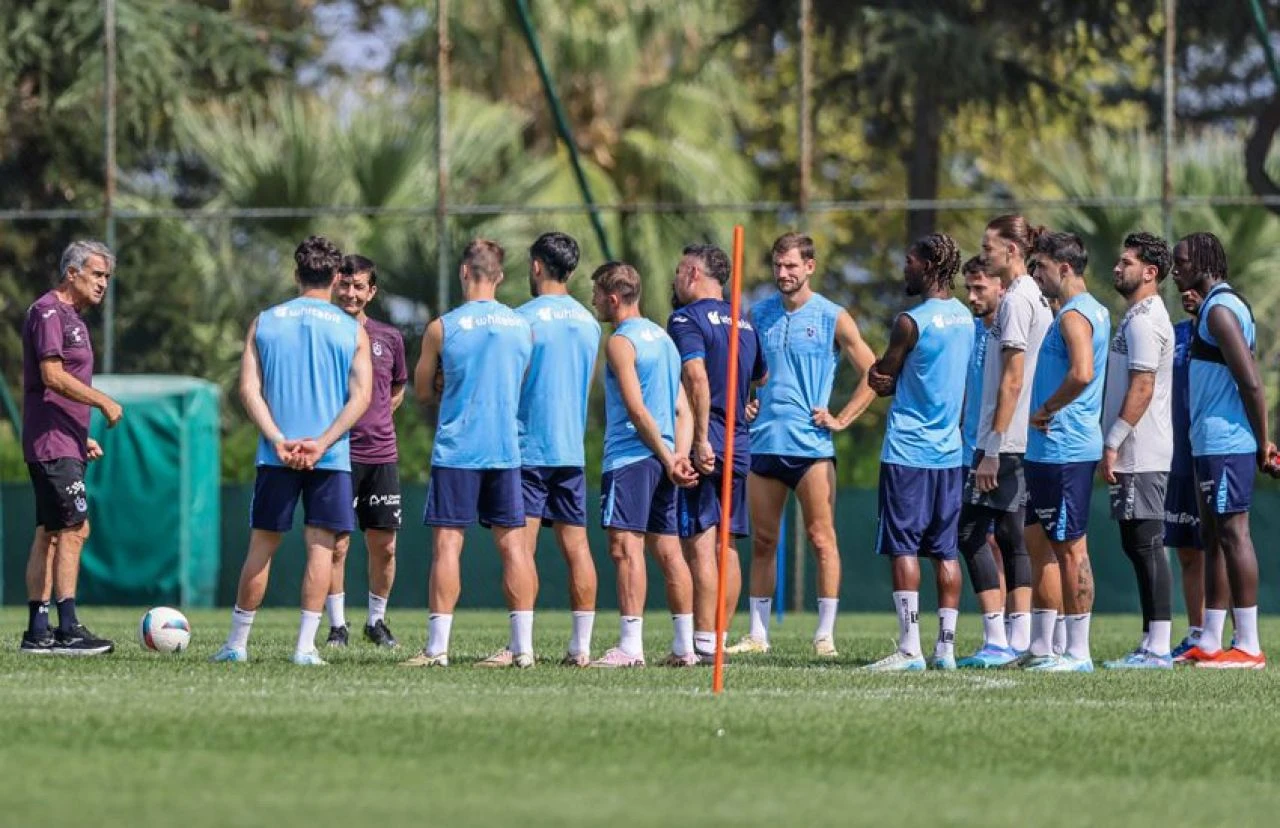 Trabzonspor Teknik Direktörü Şenol Güneş Beşiktaş maçı planını belirledi! - 1. Resim