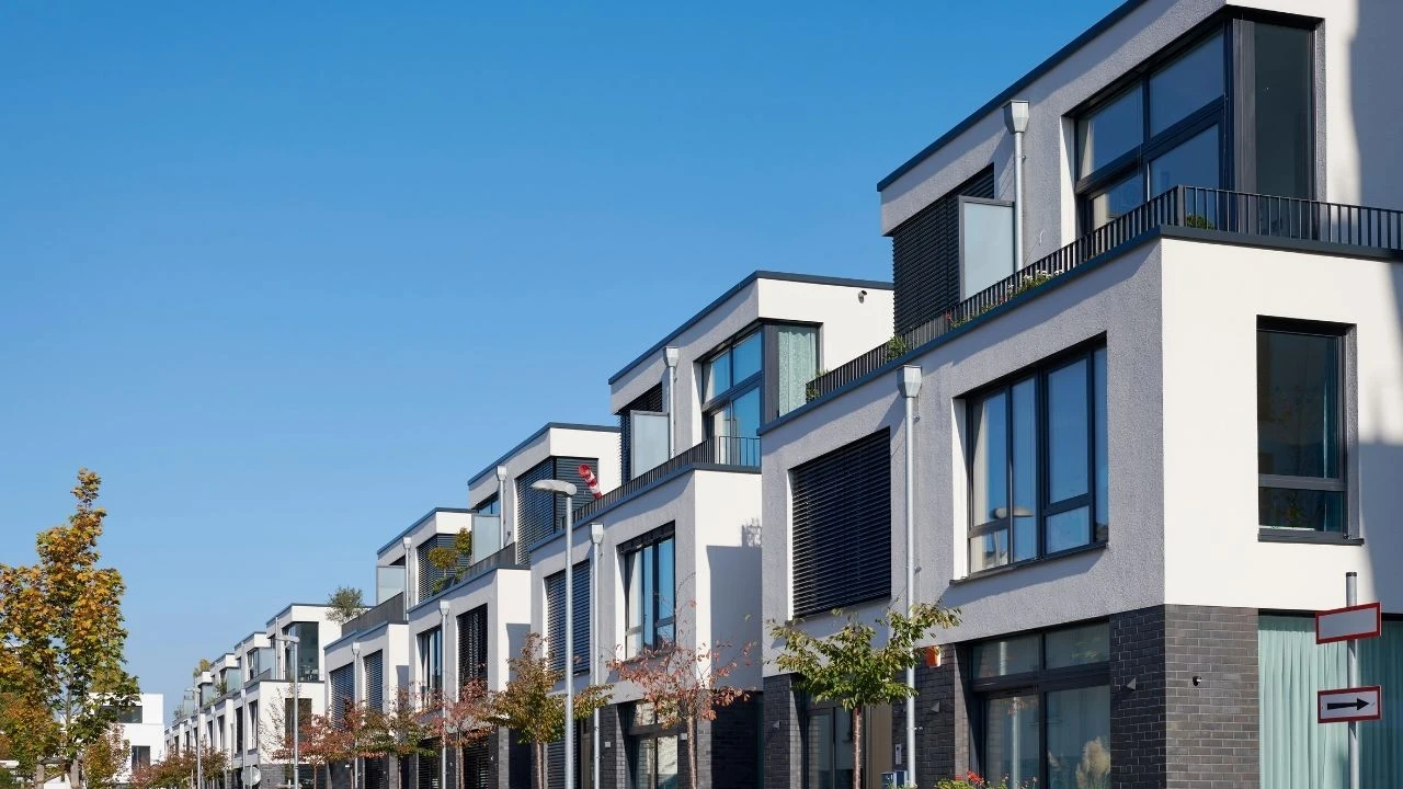 Türk vatandaşlarının gözü yurt dışında! 175 milyon dolarlık gayrimenkul satın aldılar