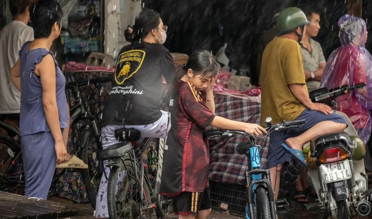 Vietnam'ı vuran Yagi Tayfunu'nda bilanço ağırlaşıyor: Yüzlerce ölü ve yaralı var - 2. Resim