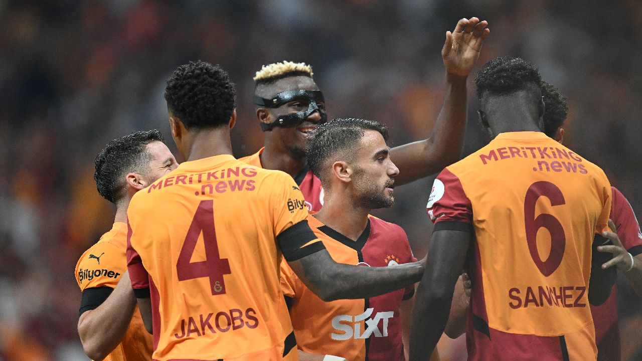 Galatasaray, Rizespor engelini 5 golle geçti! Osimhen ilk maçına çıktı