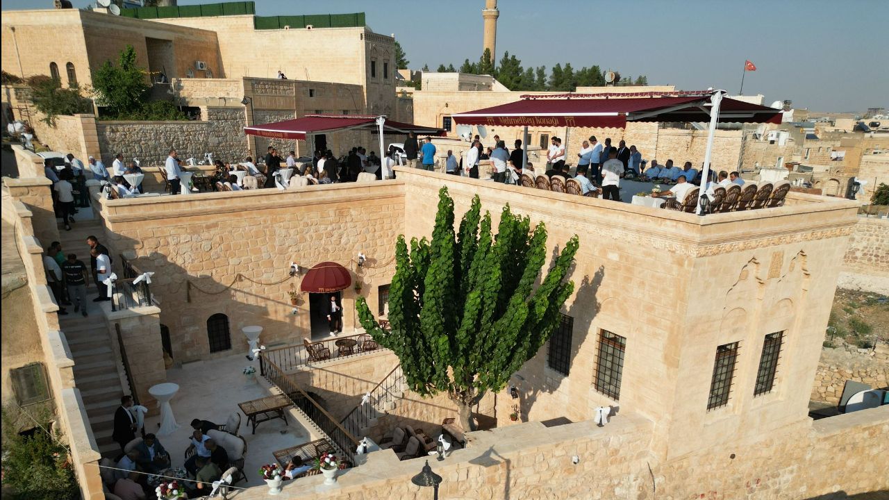 Mardin'de bulunan 3 bin yıllık tarihi yapı restore edilerek turizme kazandırıldı!