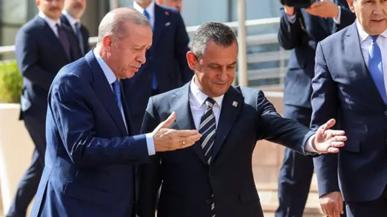 Özgür Özel&#039;den Cumhurbaşkanı Erdoğan&#039;a &#039;özür&#039; cevabı