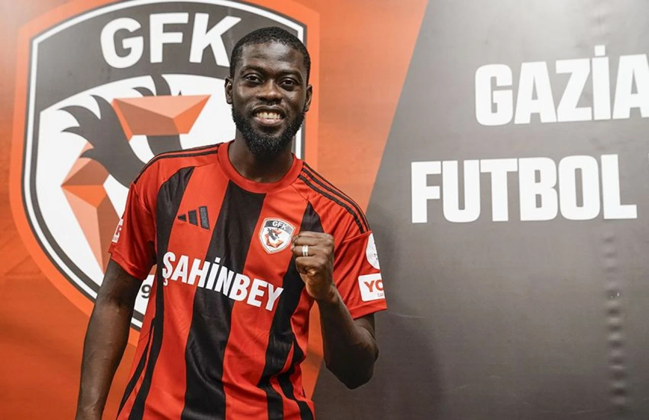 Süper Lig'e yıldız yağdı: Yaz transfer döneminde bonservis rekoru kırıldı! - 2. Resim