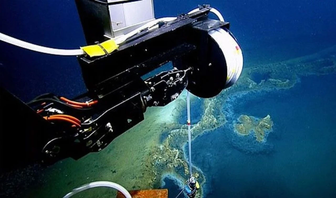 Cesetlerle dolu 'Umutsuzluğun Sıcak Küveti', dünyanın en ölümcül sularından biri