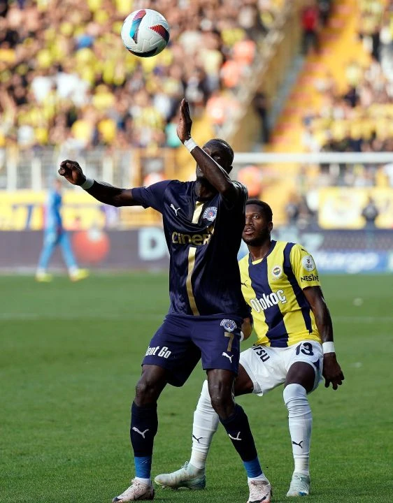 Kasımpaşa Fenerbahçe maçı 2-0 sona erdi! Karşılaşmanın istatistikleri belli oldu - 3. Resim