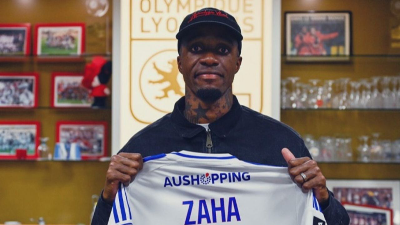 Wilfred Zaha, yeni takımı Lyon&#039;da kadroya giremedi!