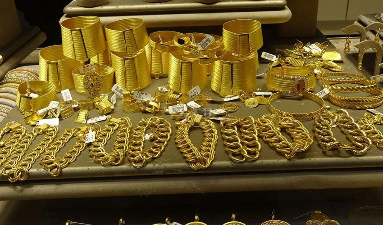 Altın güne rekorla başladı! İşte 16 Eylül 2024 gram altın, çeyrek altın fiyatları