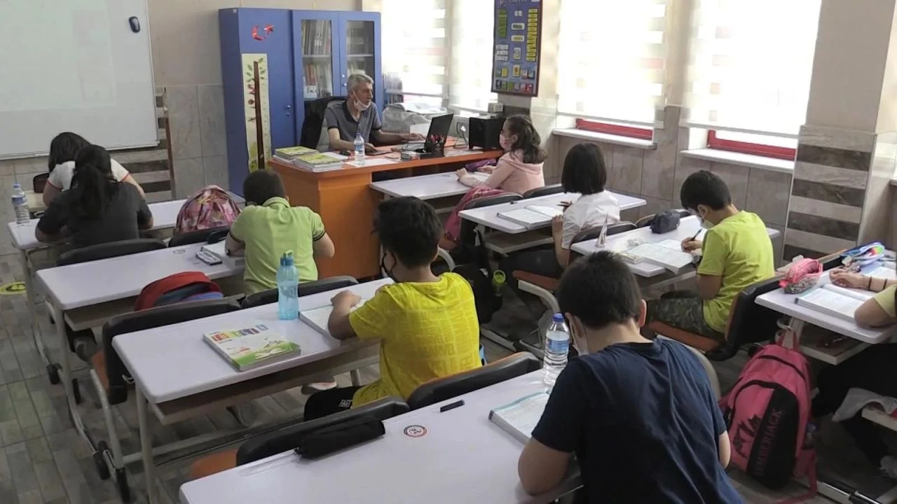 Bakan Yusuf Tekin 20 bin öğretmen ataması için şartı açıkladı! 'Danıştay kararı verilince...' 