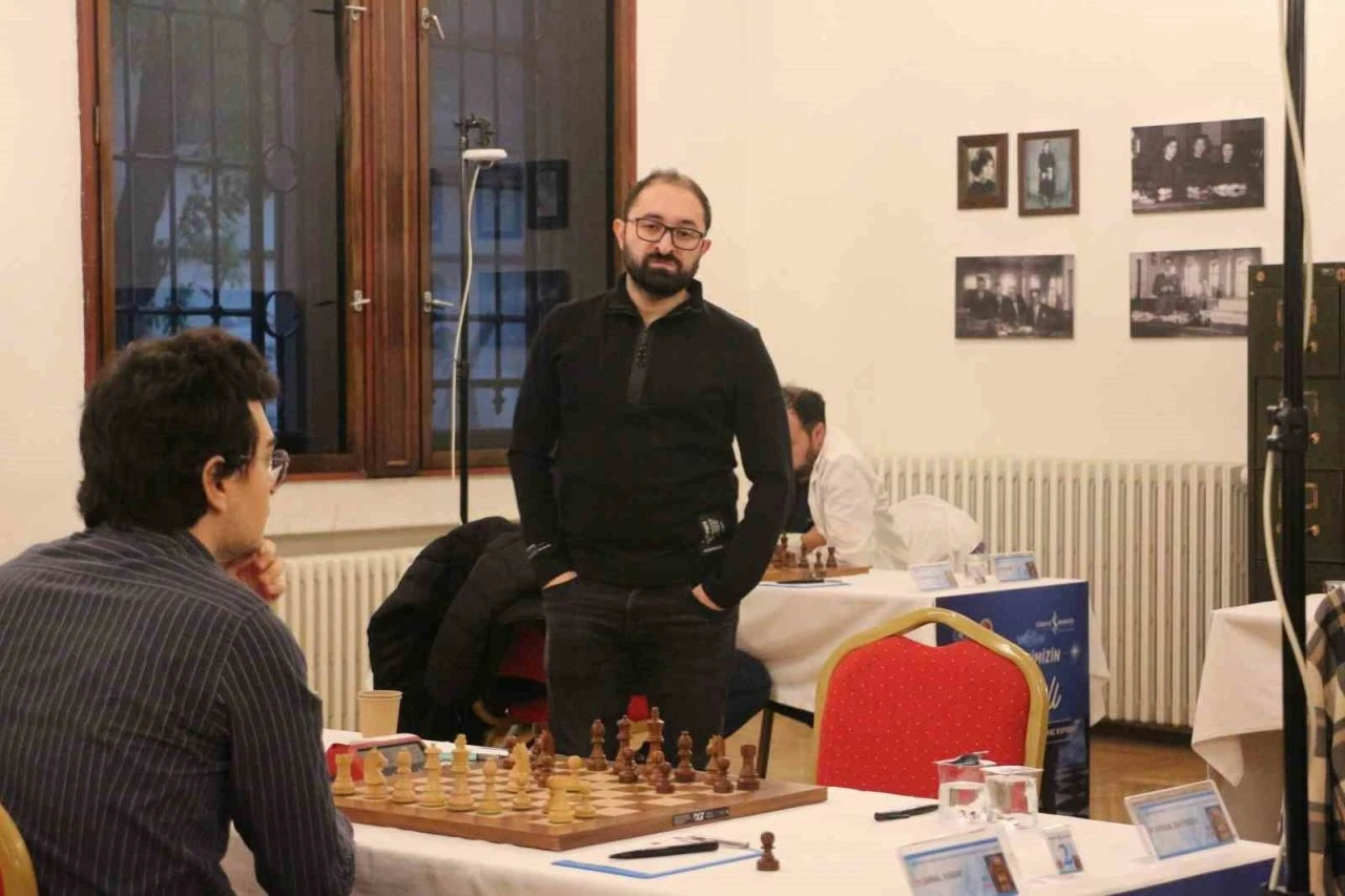 Mustafa Yılmaz satrançta Magnus Carlsen'den puan alan ilk Türk oldu
