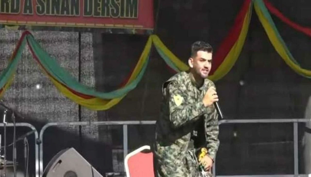 Terör örgütü PKK yandaşları Fransa'da toplanarak öldürülen teröristleri andı