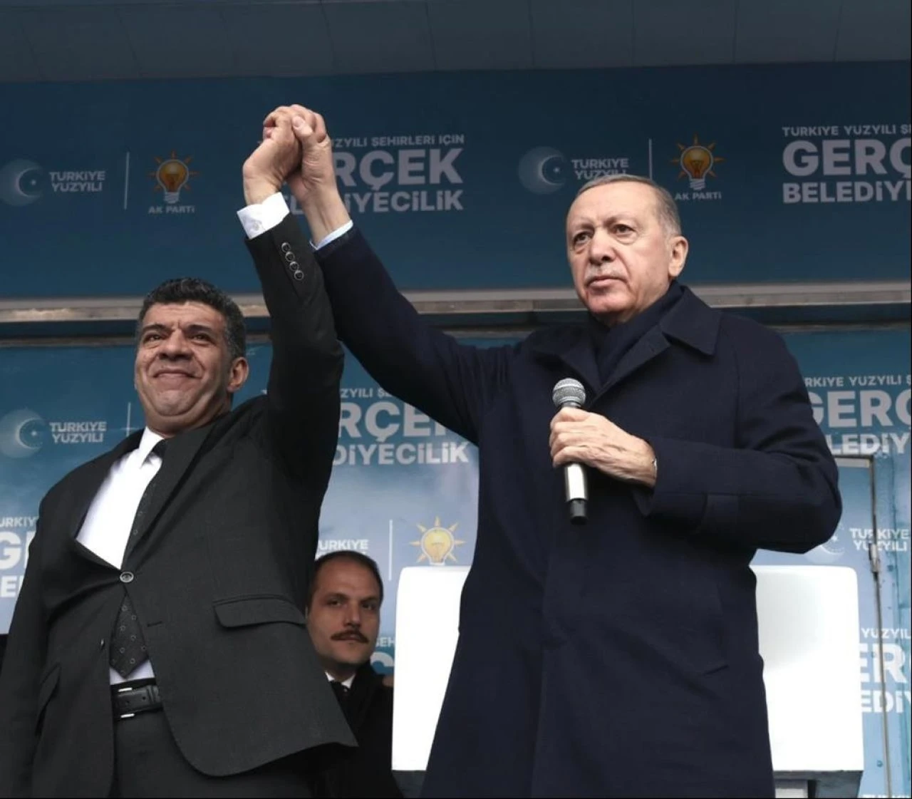 AK Parti Ağrı İl Başkanı Orhan Güngör istifa etti!