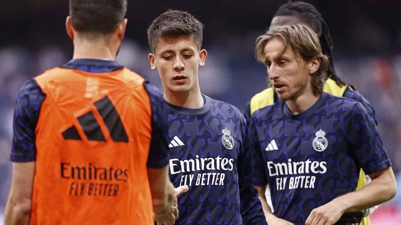 Ancelotti için seçim zamanı: Ya Arda Güler ya da Luka Modric!