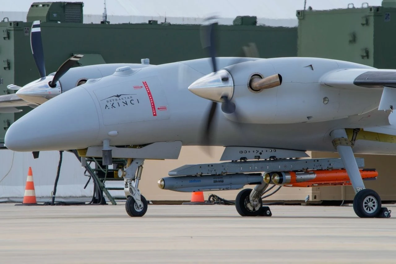 Bayraktar Akıncı'dan TOLUN IIR ile tam isabet başarısı!