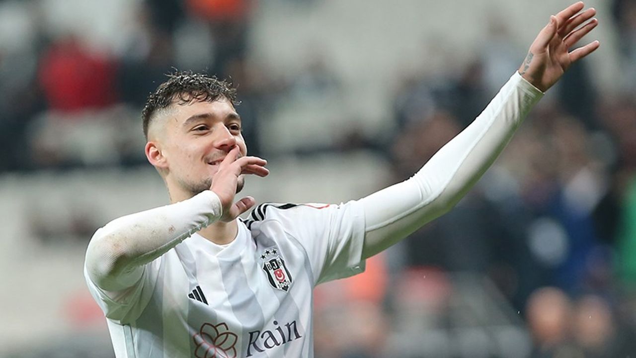 Beşiktaş'a Ernest Muçi piyangosu: İngilizler kesenin ağzını açtı!